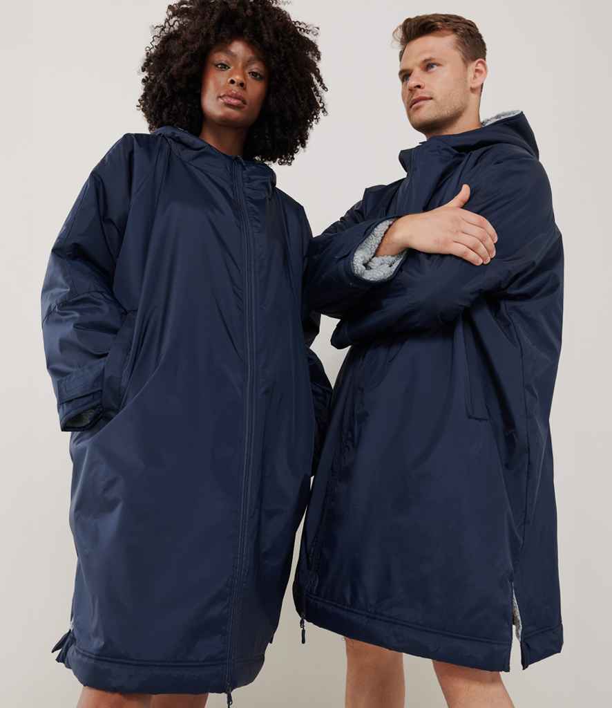 Finden  Hales Adults All Weather Robe