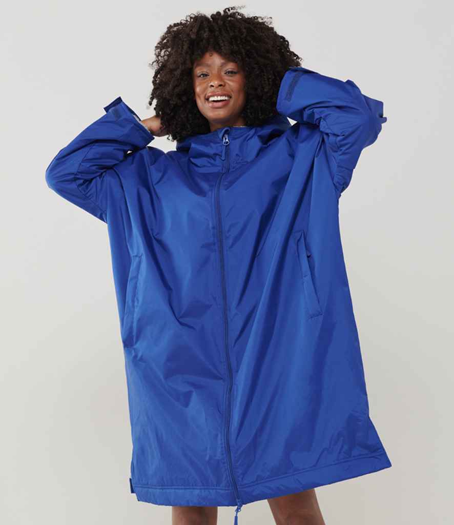 Finden  Hales Adults All Weather Robe